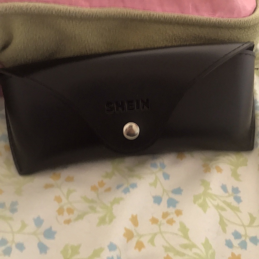 Trendy SHEIN glasses